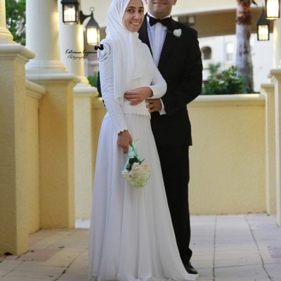 Wedding photography, beach wedding services and bridal portraits