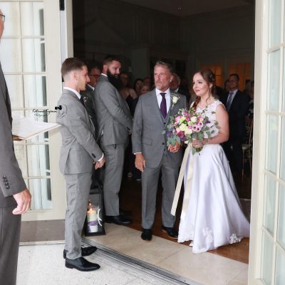 Wedding photography services in Florida.